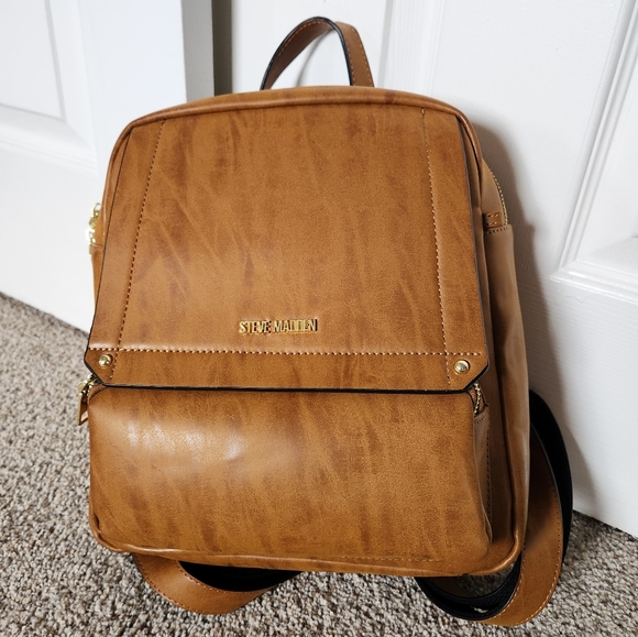 LIKE NEW Steve Madden Backpack Purse Bag - Picture 1 of 5